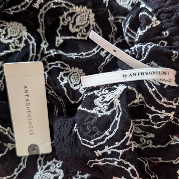 Anthropologie Dress size Medium - Picture 5 of 6